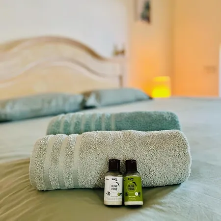 With Sea View And Luxury Heated Pool *