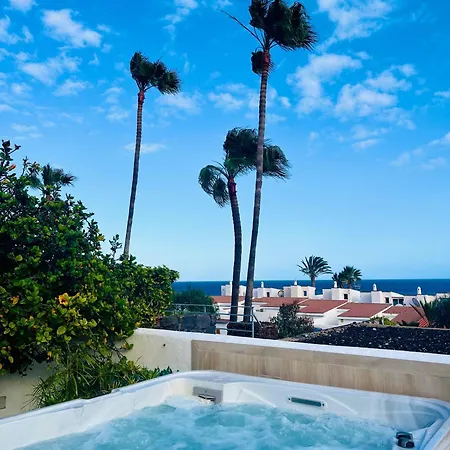 With Sea View And Luxury Heated Pool *